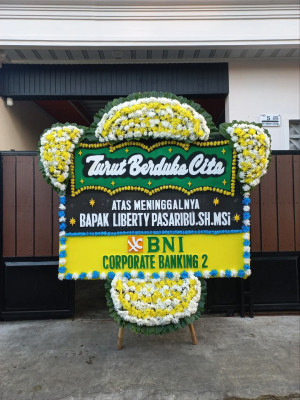 Papan Bunga Duka di Cibatu